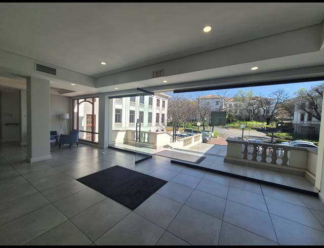 684M² OFFICE TO LET IN SANDTON CENTRAL
